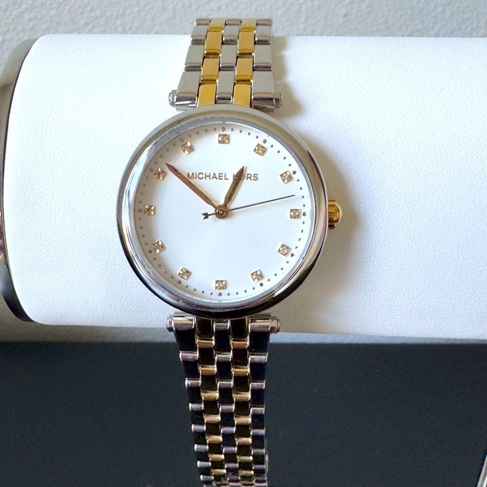 Michael Kors Women's Diamond Darci Quartz Watch with Stainless Steel Strap